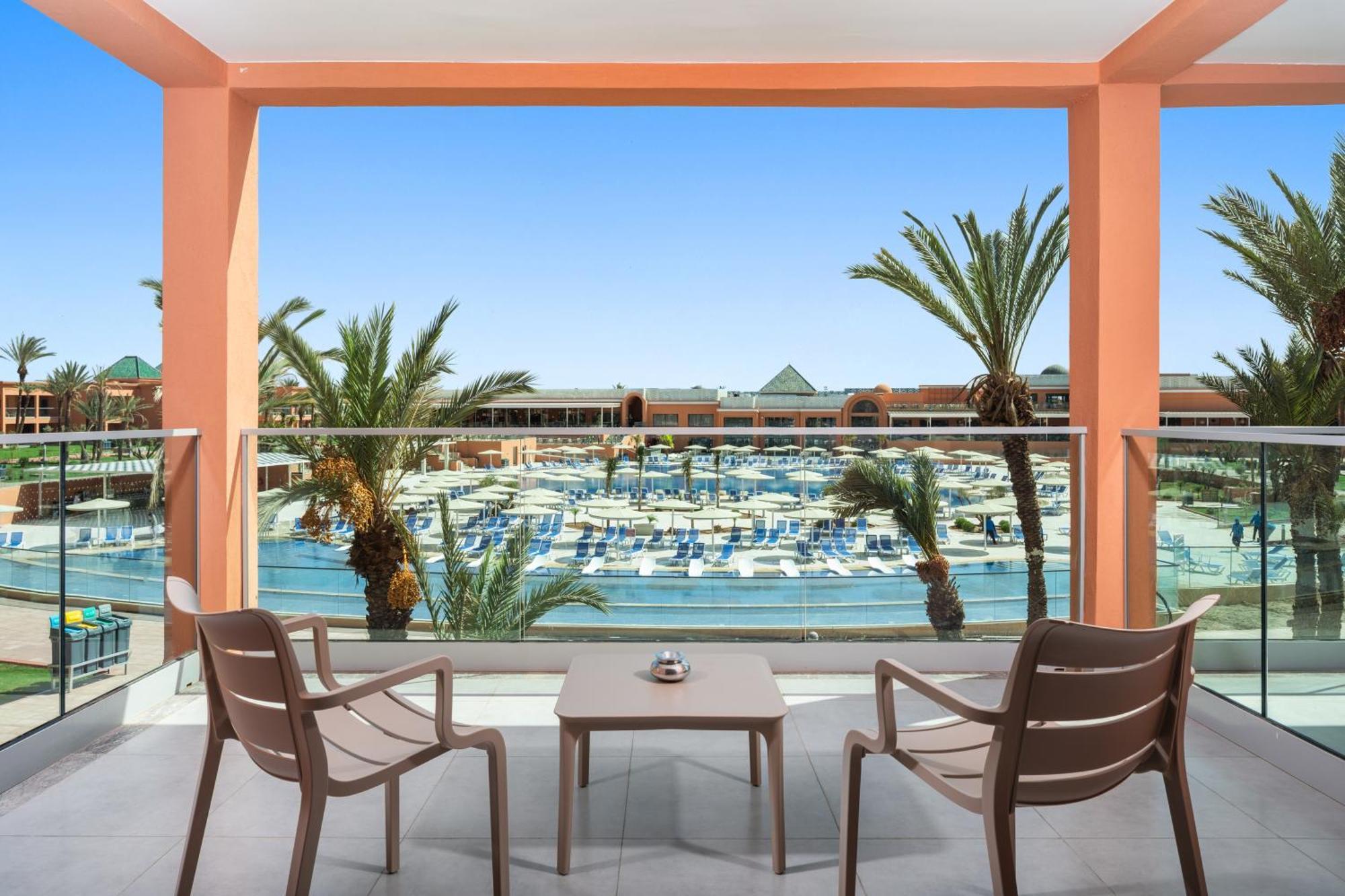 Chambre Deluxe - Vue sur Piscine